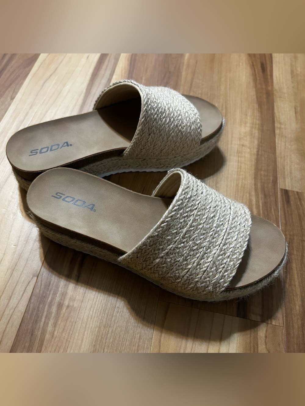 SODA Women's Raffia Platform Slide Sandals